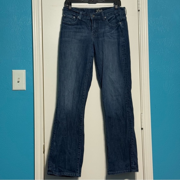 Lucky Brand Regular Inseam mid Rise Blue Denim Boot Cut Jeans size 6 (28) - Picture 2 of 13